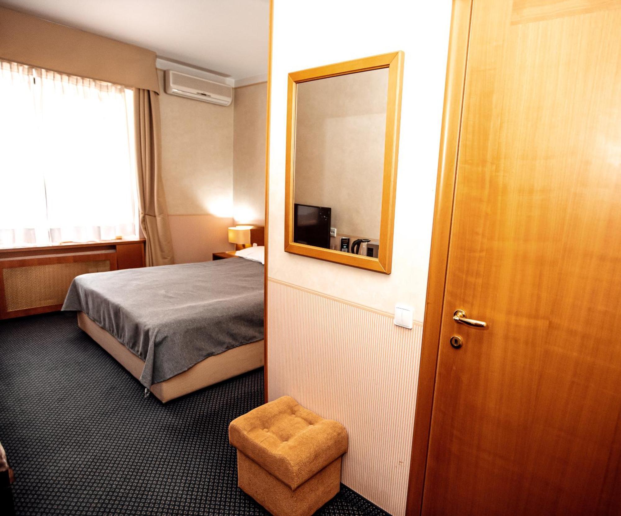 Marko Polo Hotel Aksay Екстер'єр фото
