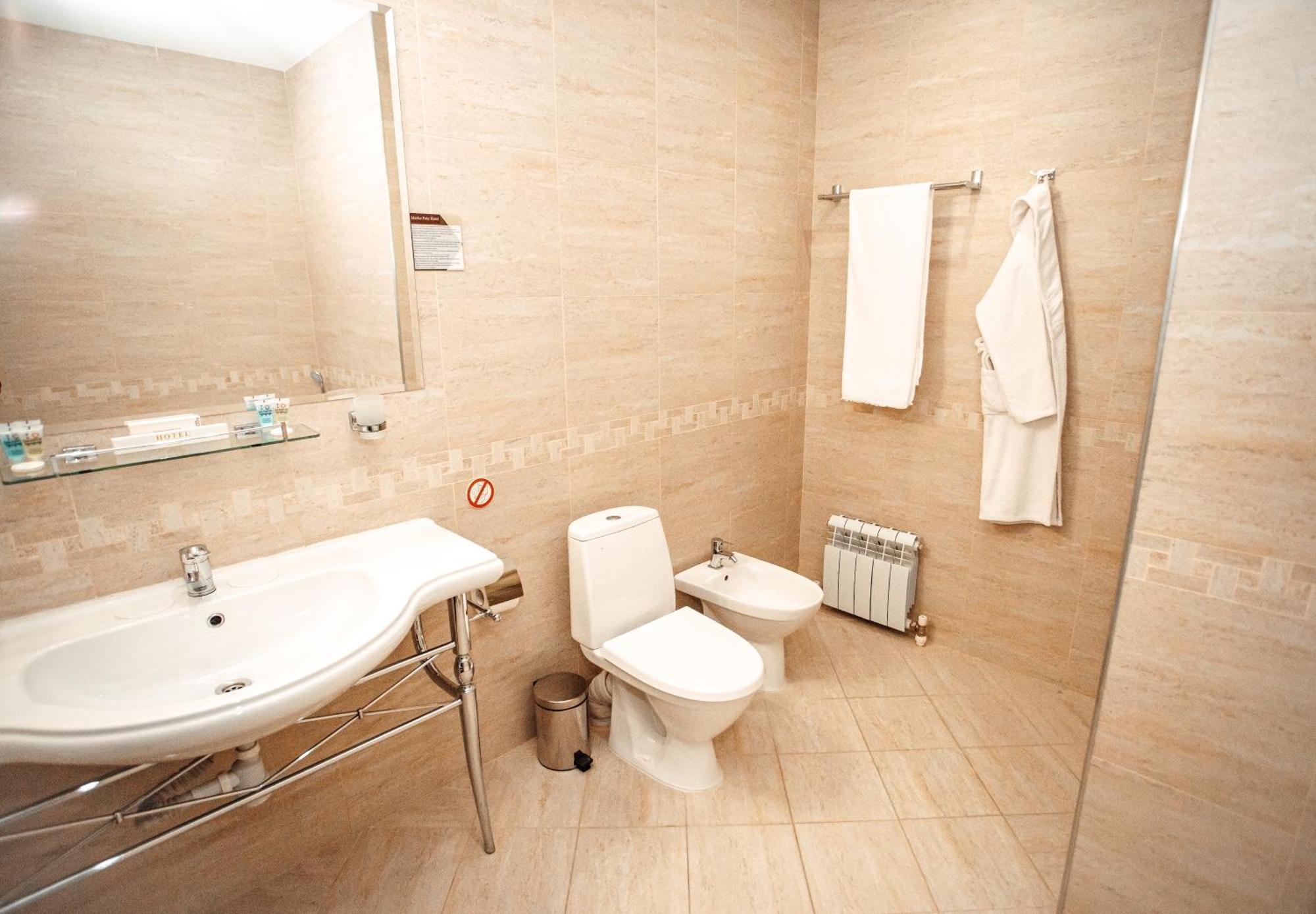 Marko Polo Hotel Aksay Екстер'єр фото