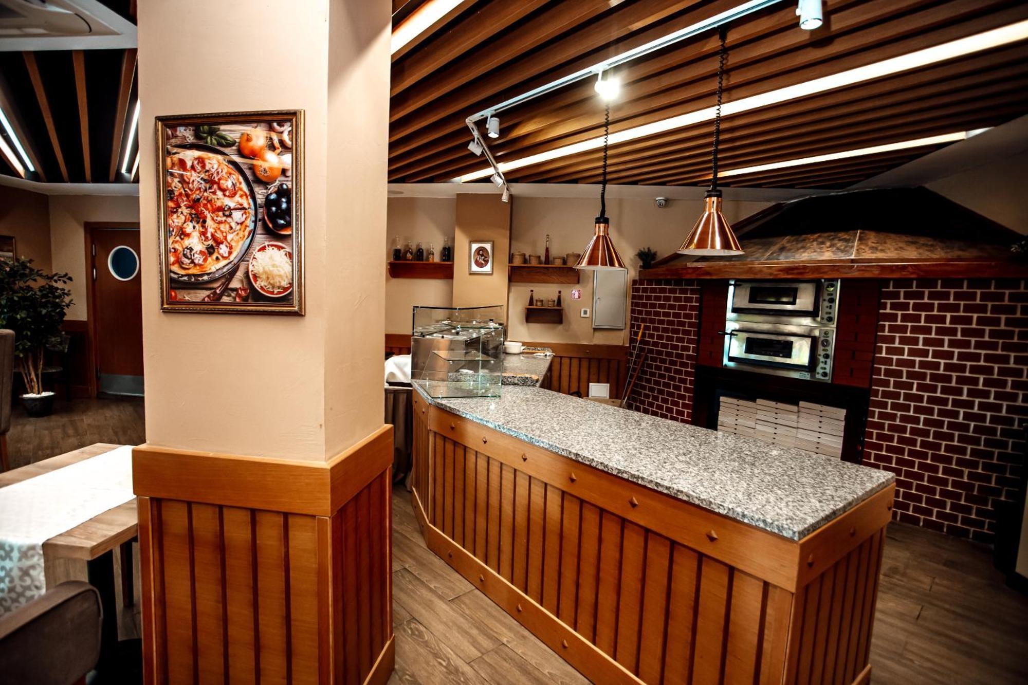 Marko Polo Hotel Aksay Екстер'єр фото