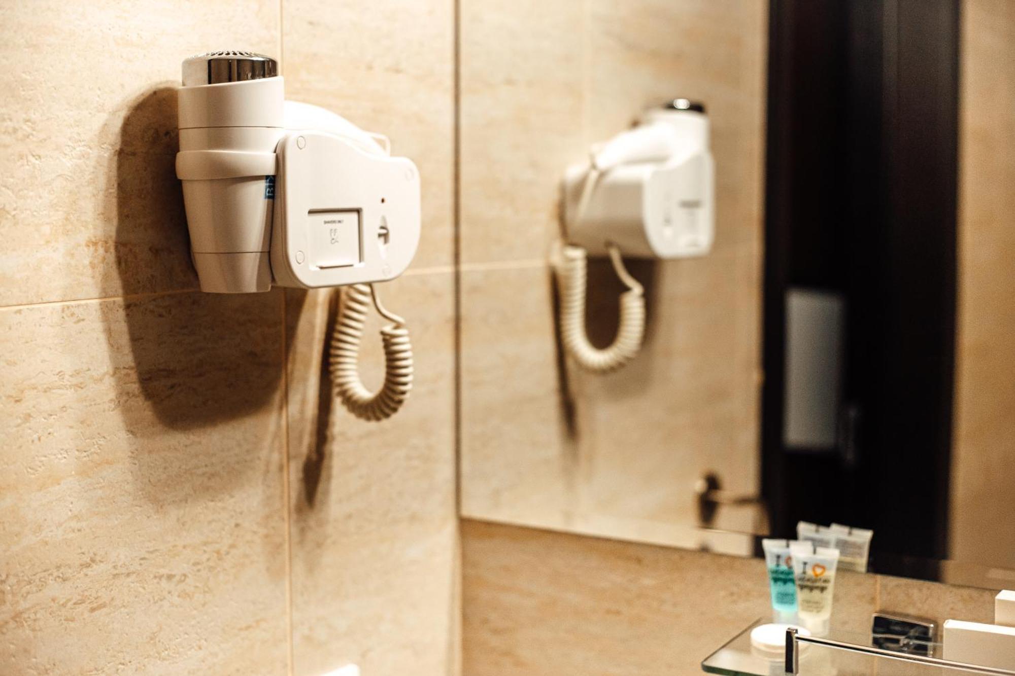 Marko Polo Hotel Aksay Екстер'єр фото