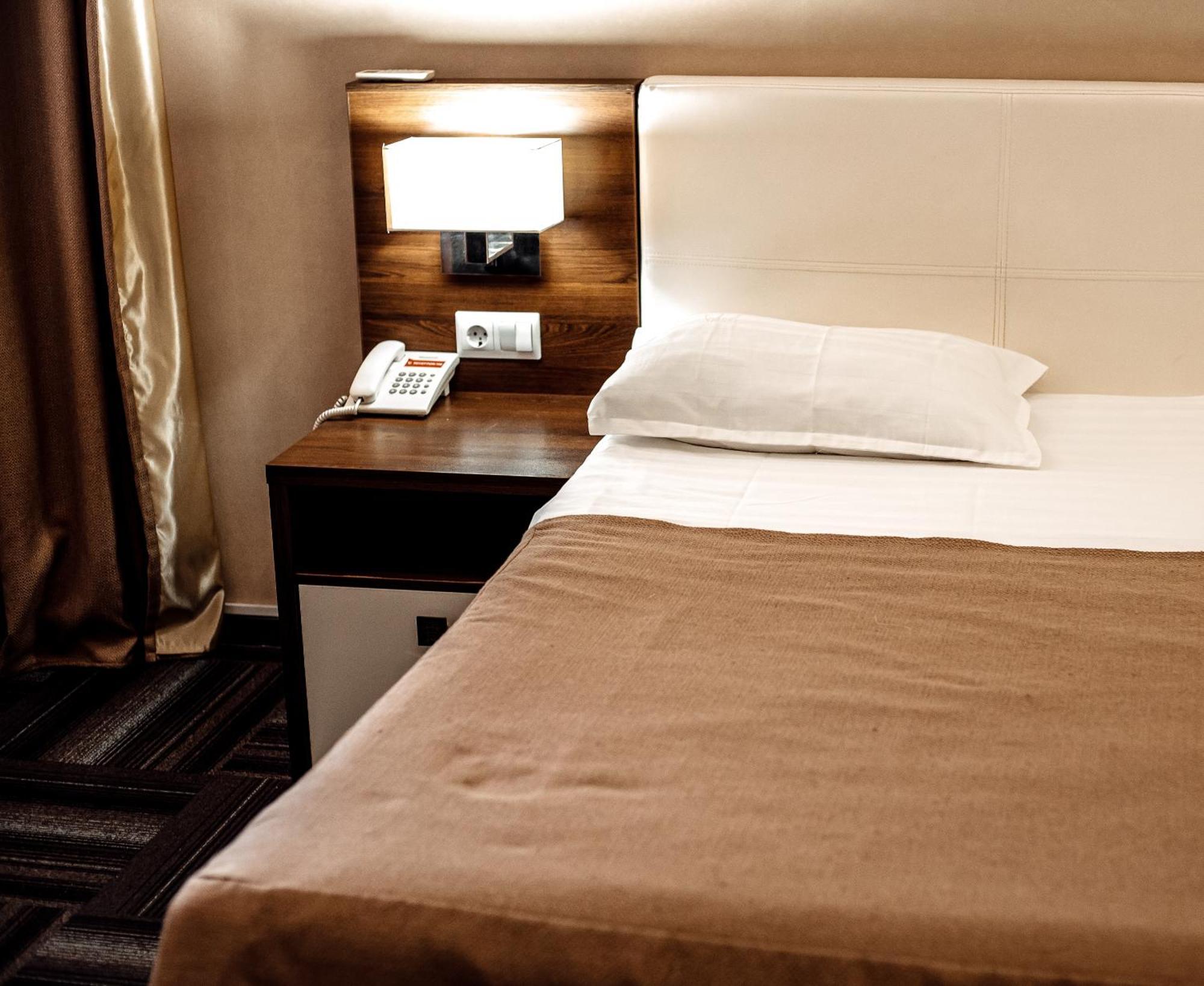 Marko Polo Hotel Aksay Екстер'єр фото